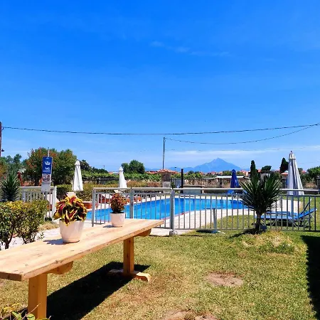 Hotel apartamentowy House Michalis