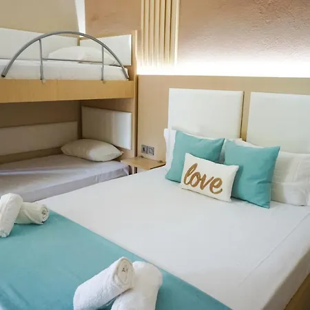 Lägenhetshotell House Michalis Sarti