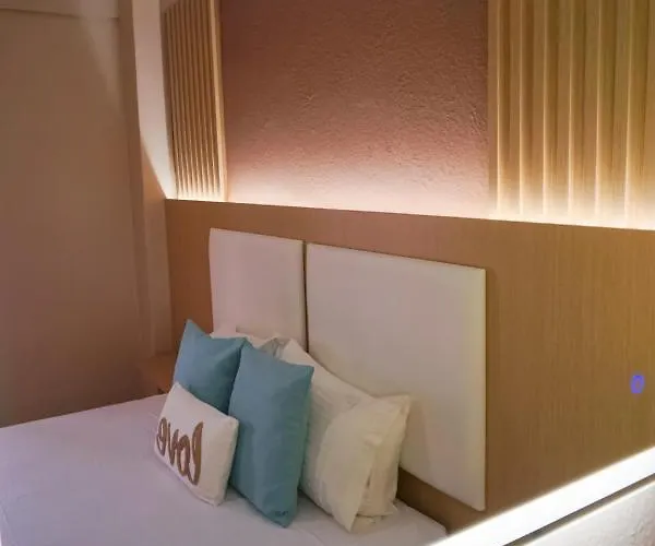 House Michalis 公寓式酒店