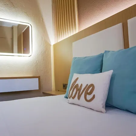 Hotel de apartamente House Michalis Sarti