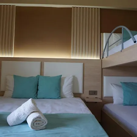Aparthotel House Michalis