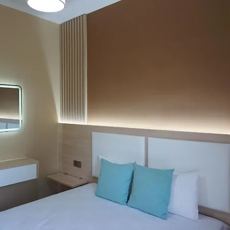House Michalis Aparthotel