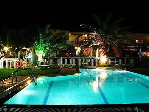 House Michalis 3* Szárti