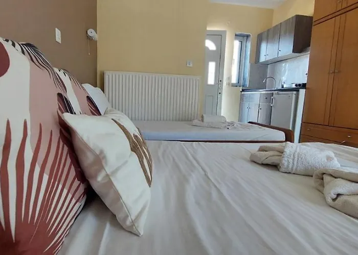 House Michalis Apartmanhotel Szárti