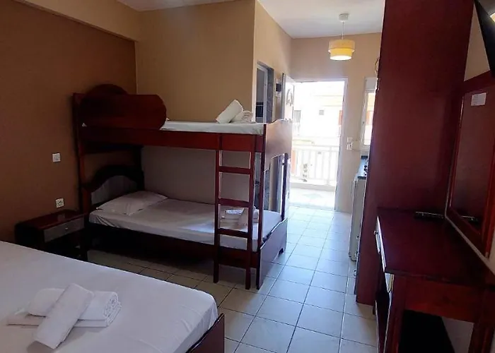 Apartmanhotel House Michalis Szárti