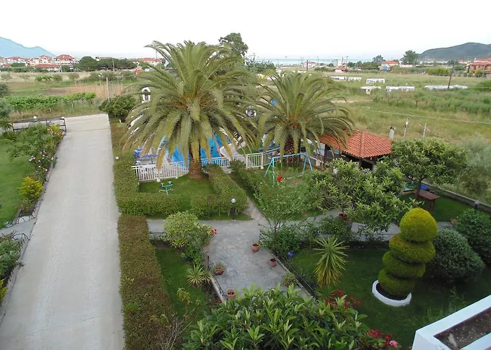 Apartmanhotel House Michalis Szárti