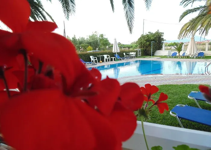 Apartmanhotel House Michalis Szárti