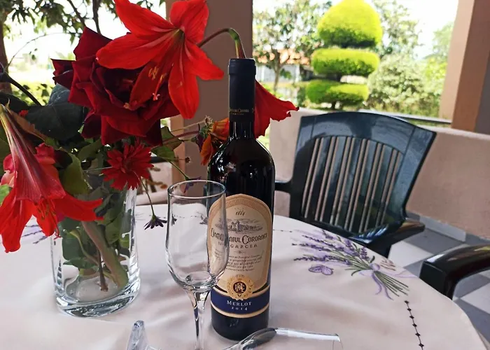 House Michalis Apartmanhotel Szárti