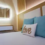 Aparthotel House Michalis Sarti