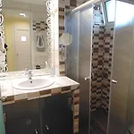 House Michalis Aparthotel 3*