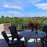 Aparthotel House Michalis