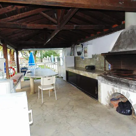 מלון דירות House Michalis