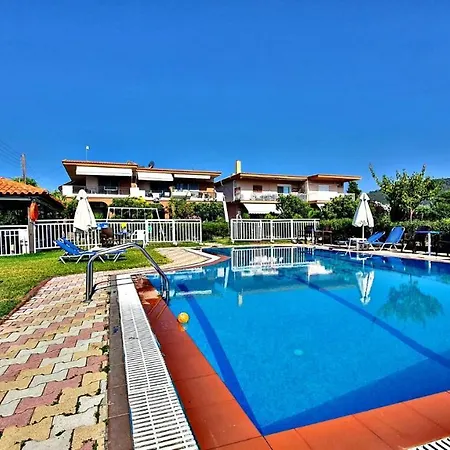 מלון דירות House Michalis סארטי